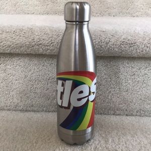 Skittles 17 oz. Gully Tumbler ✨NWOT✨